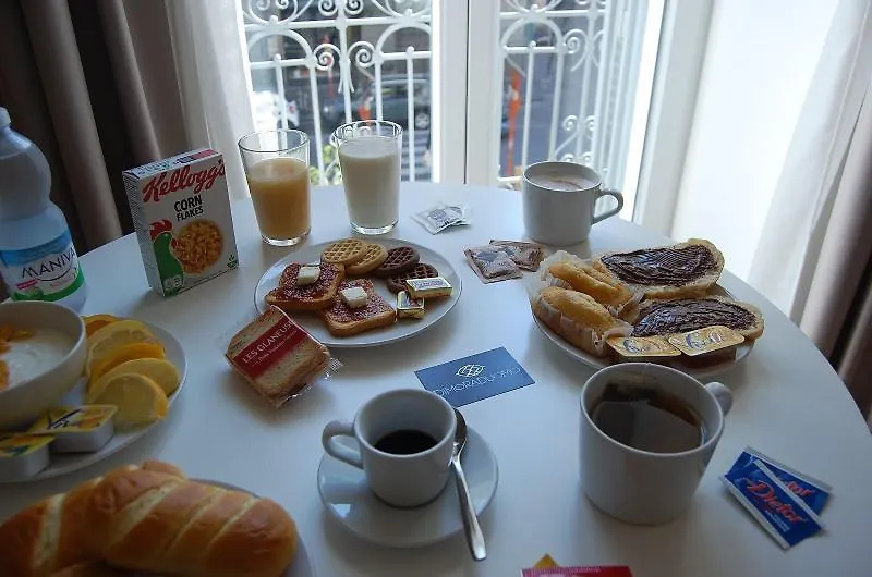 Dimora Duomo Hotel Naples 2*,