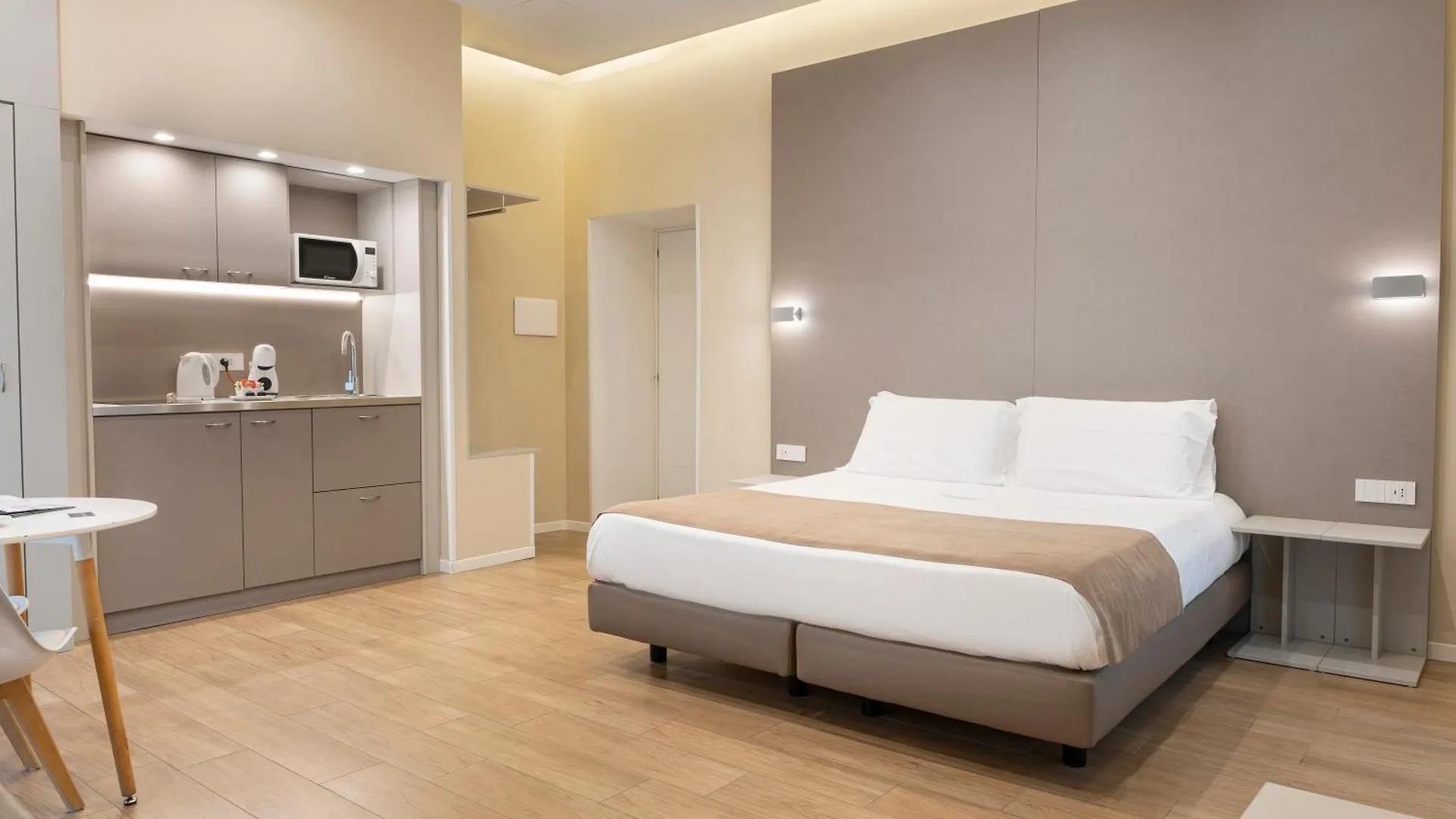 Dimora Duomo Hotel Naples 2*,  Italy